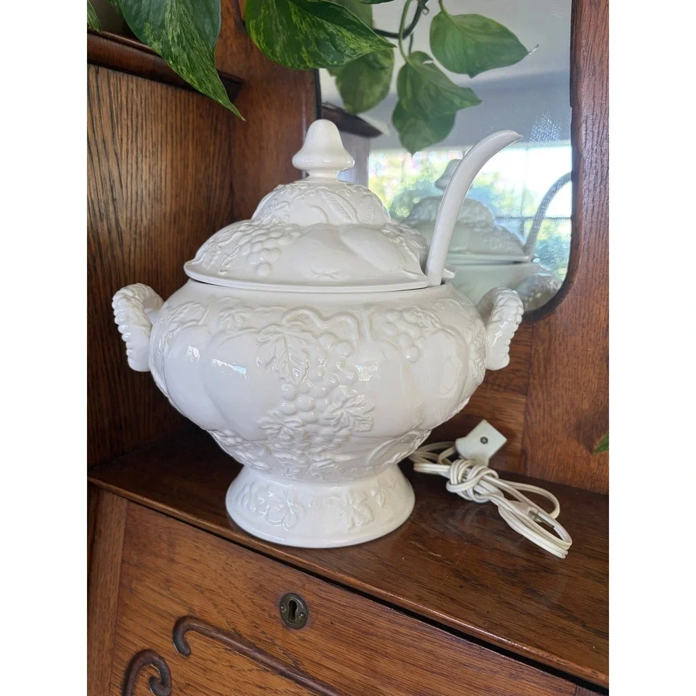Vintage Electric Soup Tureen with Ladle White Embossed Fruit Grapes Japan 60W